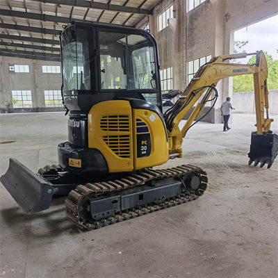 PC30 Komatsu Mini Kazıcı 3 Ton 3D84E Kabinli