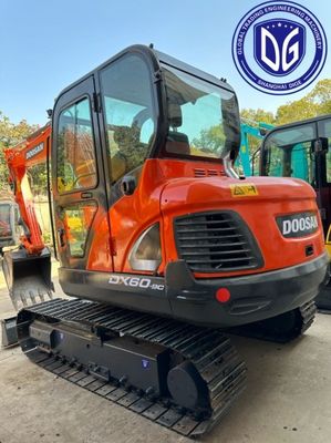Optimize DX60E-9C Kullanılmış Doosan 6t kazıcı hidrolik makine, hassas kontrol