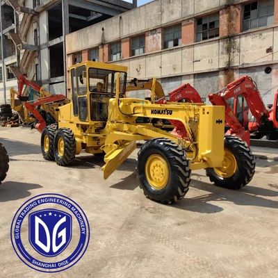 Ucuz Komatsu GD511A Motorlu Model S6D96L ve 10800kg Makine Ağırlığı