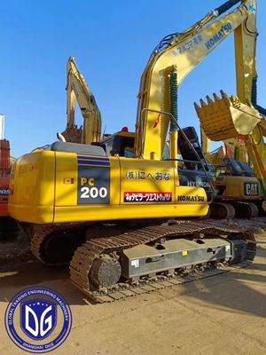 Çeşitli çalışma ortamlarına çok uyumlu USED PC200-7 kazıcı