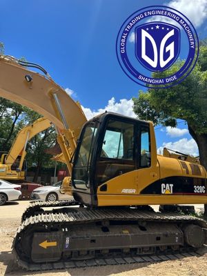 Yüksek torklu motor 320C kullanılmış Caterpillar 20t iyi hidrolik sistemi olan kazıcı