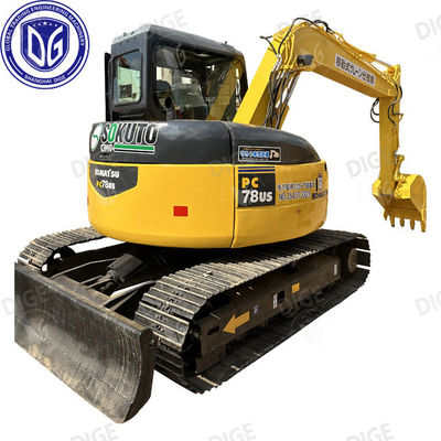 Komatsu PC78US 7.8 tonluk, yüksek kazma hızı olan küçük kullanılmış kazıcı