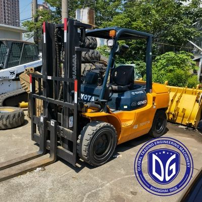 4t 8FDA40 Toyota Kullanılmış Forklift Güçlü Kullanılmış Forklift Hidrolik Makine