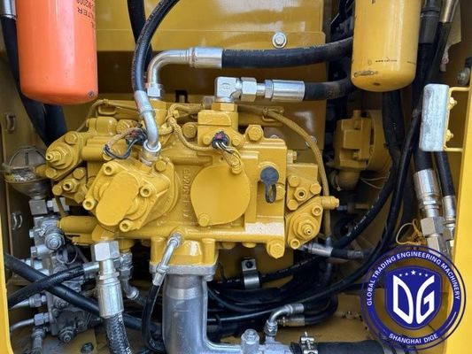 313D2GC Sıkı alanlar için kompakt tasarımı olan 13 tonluk kullanılmış tırtıl kazık makinesi