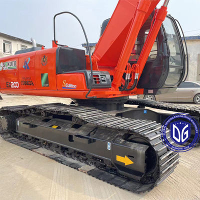 Hitachi EX200 kazıcı ile inşaat işinin tüm potansiyelini serbest bırakın