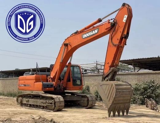 Zaman ve işgücü tasarrufu DX300LC 30t kullanılmış Doosan kazıcı çok dayanıklı