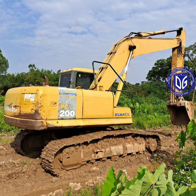 Komatsu Excavator PC200 ile inşaat projelerinin tüm potansiyelini serbest bırakın