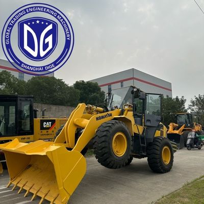 Çok yönlü hidrolik Komatsu Wa320 yükleyicisi hızlı ve kolay malzeme işleme