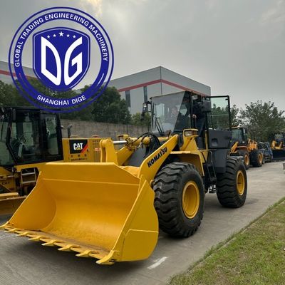 Çok yönlü hidrolik Komatsu Wa320 yükleyicisi hızlı ve kolay malzeme işleme