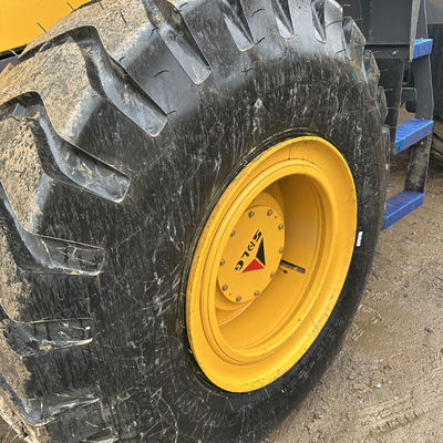 2.7m3 Standart kova kapasitesi Kullanılan SDLG Tekerlekli Yükleyici Gelişmiş EFI Motor Stili ile