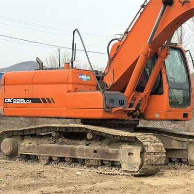 1.2 m3 kova kapasitesi Doosan DX225 kazıcı inşaat projeleriniz için mükemmel