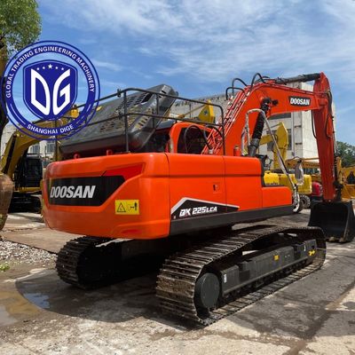 Kullanılmış Doosan DX225 kazıcı güvenilir uygun fiyatlı ağır ekipman