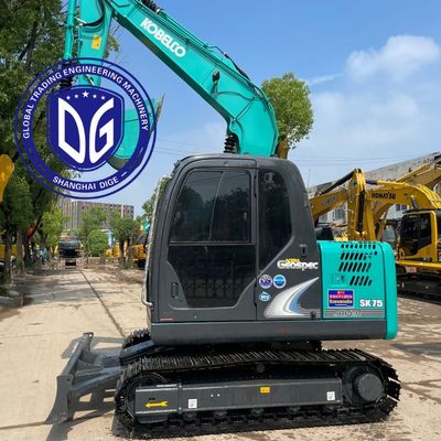 Kullanılmış Kobelco SK75 Kazıcı Track Hareketli Tipi Kompakt
