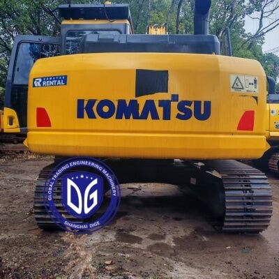 Japonya Kullanılmış Komatsu Kazı makinesi PC130 Hidrolik Kazı makinesi 13 Ton Kullanılmış Kazı makinesi 0.5m3 kova ile